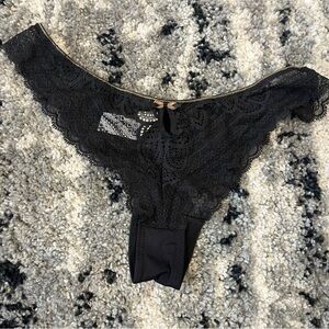 Chantelle Black Lace Thong New Without Tags Size Small